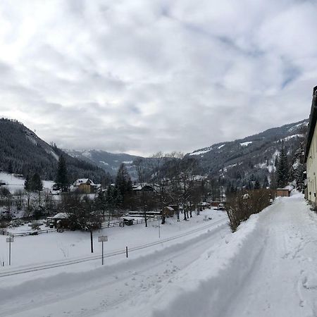 Riverside Ski Apartment Ramingstein Dış mekan fotoğraf