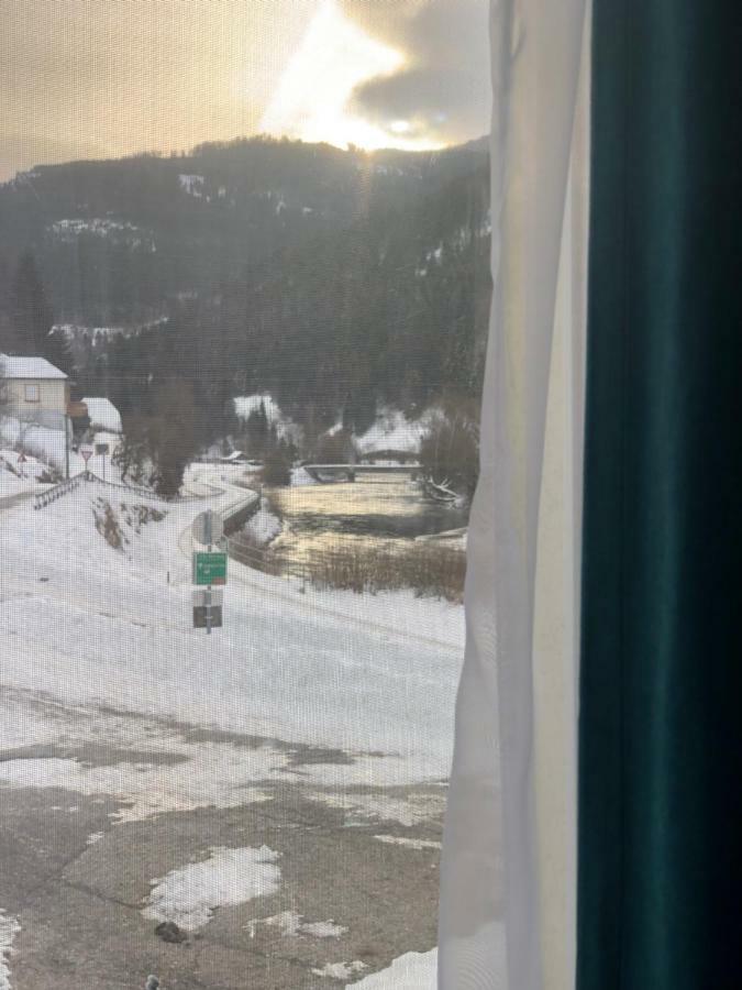 Riverside Ski Apartment Ramingstein Dış mekan fotoğraf